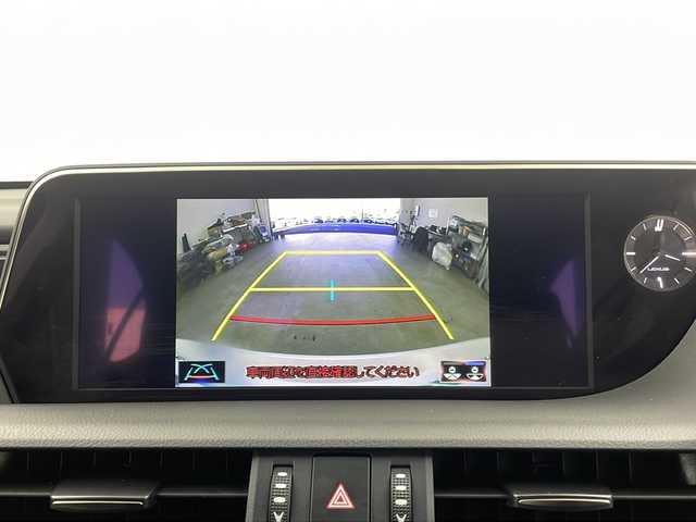 レクサス ＥＳ 300h 栃木県 2019(平31)年 2.4万km ソニッククォーツ 禁煙車/Lexus Ssfety System +/レーンキープアシスト/プリクラッシュセーフティー/レーダークルーズコントロール/BSM/PKSB/オートマチックハイビーム/純正メーカーSDナビ/(フルセグTV/SD/CD/DVD/Blu-ray/SDREC/BT/USB/AUX/Miracast)/バックカメラ/ビルトインETC/Fドライブレコーダー/サンルーフ　レザーシート/シートヒーター/ベンチレーター/ハンドルヒーター/フロントパワーシート/3眼LEDヘッドライト/ヘッドアップディスプレイ/リヤ電動サンシェード/クリアランスソナー/AC100V1500W/サイド/カーテン/ニーエアバック/パドルシフト付革巻きハンドル/純正18インチアルミ