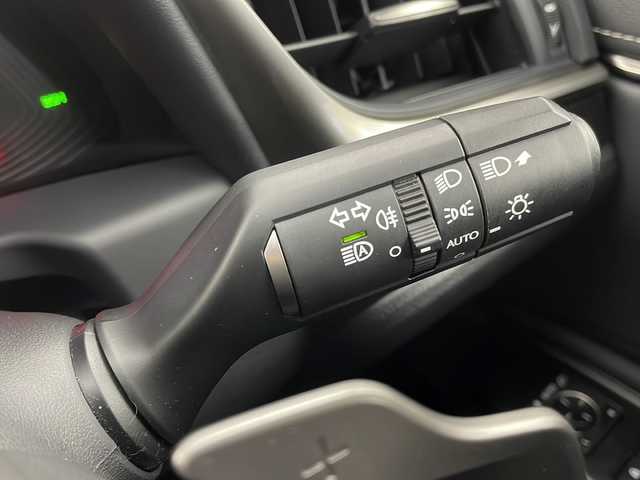 レクサス ＥＳ 300h 栃木県 2019(平31)年 2.4万km ソニッククォーツ 禁煙車/Lexus Ssfety System +/レーンキープアシスト/プリクラッシュセーフティー/レーダークルーズコントロール/BSM/PKSB/オートマチックハイビーム/純正メーカーSDナビ/(フルセグTV/SD/CD/DVD/Blu-ray/SDREC/BT/USB/AUX/Miracast)/バックカメラ/ビルトインETC/Fドライブレコーダー/サンルーフ　レザーシート/シートヒーター/ベンチレーター/ハンドルヒーター/フロントパワーシート/3眼LEDヘッドライト/ヘッドアップディスプレイ/リヤ電動サンシェード/クリアランスソナー/AC100V1500W/サイド/カーテン/ニーエアバック/パドルシフト付革巻きハンドル/純正18インチアルミ