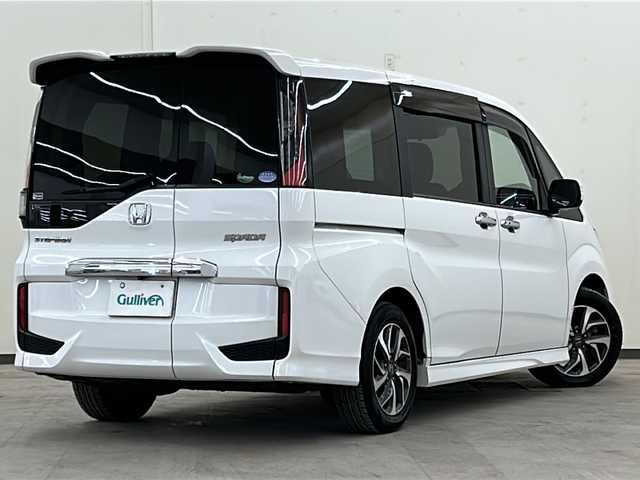 ホンダ ステップワゴン スパーダ アドバンスパッケージ α 道央・札幌 2016(平28)年 4.6万km ホワイトオーキッドパール /純正ナビ/（CD、DVD、BT、HDMI、フルセグ、ラジオ）//寒冷地仕様//両側パワースライドドア//ビルトインETC//レーンキープアシスト//横滑り防止装置//アイドリングストップ//レーダークルーズコントロール//衝突被害軽減システム//オートライト//フォグライト//オートエアコン//プッシュスタート//電動格納ミラー