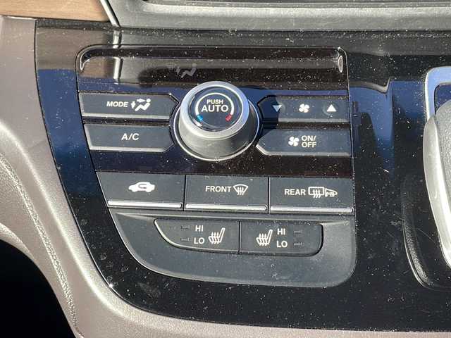 ホンダ フリード ハイブリット G 福島県 2023(令5)年 1.4万km プラチナホワイトパール 4WD 純正ナビ フルセグTV Bluetooth バックカメラ 両側パワースライドドア ホンダンセンシング オートクルーズ ETC LEDヘッドライト レーンキープ オートライト スマートキー