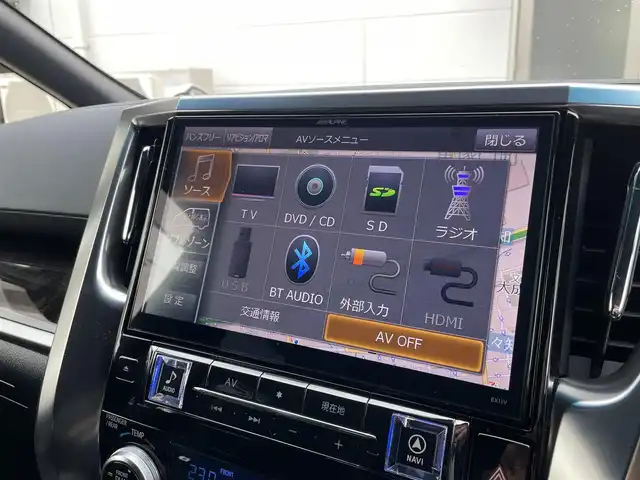 トヨタ アルファード S Aパッケージ タイプブラック 兵庫県 2017(平29)年 5.8万km ホワイトパールクリスタルシャイン ・ワンオーナー/・アルパインBIGX　11インチ（EX11V）/・地デジ/DVD/BT/・バックカメラ/・ウッドコンビステアリング/・ステアリングリモコン/・アルパインカーアロマ/・ナノイーエアコン/・純正18インチAW/・両側パワースライドドア/・パワーバックドア/・クルーズコントロール/・クリアランスソナー/・助手席スーパーロングスライドシート/・オートLEDヘッドランプ/・H30/31/R2/3/4/6/7年ディーラー点検記録簿