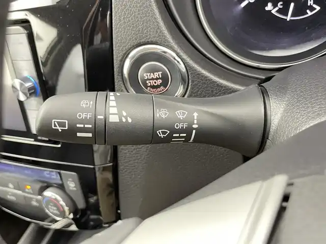 日産 エクストレイル 20X 千葉県 2014(平26)年 6.6万km ブリリアントホワイトパール 4WD/横滑り防止装置/ダウンヒルアシストコントロール/LEDオートライト/前席シートヒーター/カプロンシート/純正18インチアルミホイール/純正フロアマット/ウィンカーミラー/ETC