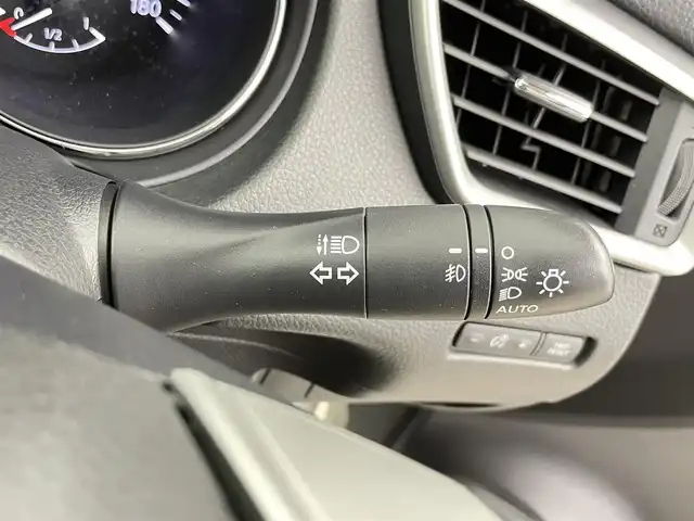 日産 エクストレイル 20X 千葉県 2014(平26)年 6.6万km ブリリアントホワイトパール 4WD/横滑り防止装置/ダウンヒルアシストコントロール/LEDオートライト/前席シートヒーター/カプロンシート/純正18インチアルミホイール/純正フロアマット/ウィンカーミラー/ETC
