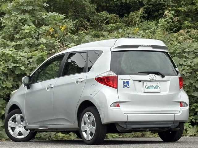 トヨタ ラクティス ウェルキャブ X 大分県 2012(平24)年 6.4万km シルバーM 車いす仕様車　スロープタイプ　タイプ１　助手席側リヤシートなし/純正ナビ/バックカメラ/ビルトインETC/キーレスキー
