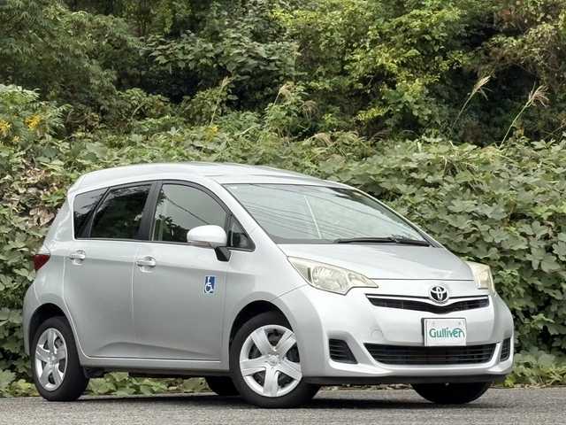 トヨタ ラクティス ウェルキャブ X 大分県 2012(平24)年 6.4万km シルバーM 車いす仕様車　スロープタイプ　タイプ１　助手席側リヤシートなし/純正ナビ/バックカメラ/ビルトインETC/キーレスキー