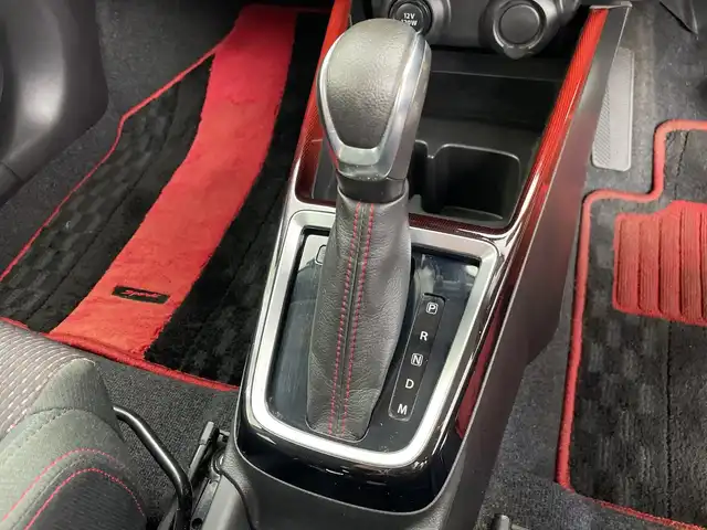 スズキ スイフト スポーツ セーフティPKG 三重県 2018(平30)年 4万km チャンピオンイエロー /禁煙車//社外10インチナビ/（ＣＤ.ＤＶＤ.ＢＴ.フルセグＴＶ）//バックカメラ//デュアルカメラブレーキサポート//レーンキープアシスト//レーダークルーズコントロール//ドライブレコーダー前後//パドルシフト//オートライト//スマートキー