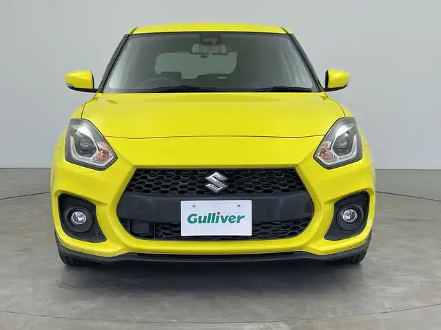 スズキ スイフト スポーツ セーフティPKG 三重県 2018(平30)年 4万km チャンピオンイエロー /禁煙車//社外10インチナビ/（ＣＤ.ＤＶＤ.ＢＴ.フルセグＴＶ）//バックカメラ//デュアルカメラブレーキサポート//レーンキープアシスト//レーダークルーズコントロール//ドライブレコーダー前後//パドルシフト//オートライト//スマートキー