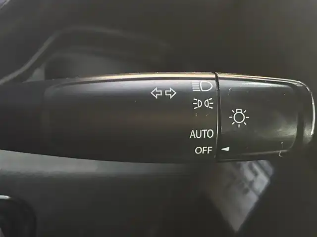 スズキ スペーシア カスタム Z 兵庫県 2017(平29)年 10.6万km ブルーイッシュブラックパール3 純正ナビ/BT/フルセグTV/バックカメラ/シートヒーター/片側パワースライドドア/オートライト/フォグランプ/純正14インチアルミ/純正フロアマット/純正ドアバイザー/スマートキー/プッシュスタート/スペアキー/衝突軽減ブレーキ