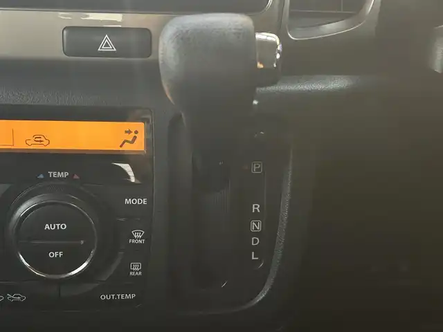 スズキ スペーシア カスタム Z 兵庫県 2017(平29)年 10.6万km ブルーイッシュブラックパール3 純正ナビ/BT/フルセグTV/バックカメラ/シートヒーター/片側パワースライドドア/オートライト/フォグランプ/純正14インチアルミ/純正フロアマット/純正ドアバイザー/スマートキー/プッシュスタート/スペアキー/衝突軽減ブレーキ