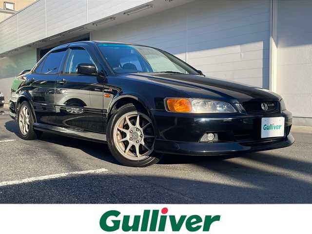 ホンダ アコード ユーロ R 千葉県 2000(平12)年 9.1万km ナイトホークブラックパール ５速マニュアル　ＲＥＣＡＲＯシート　ＨＩＤヘッドライト　オートエアコン　電動格納ミラー
