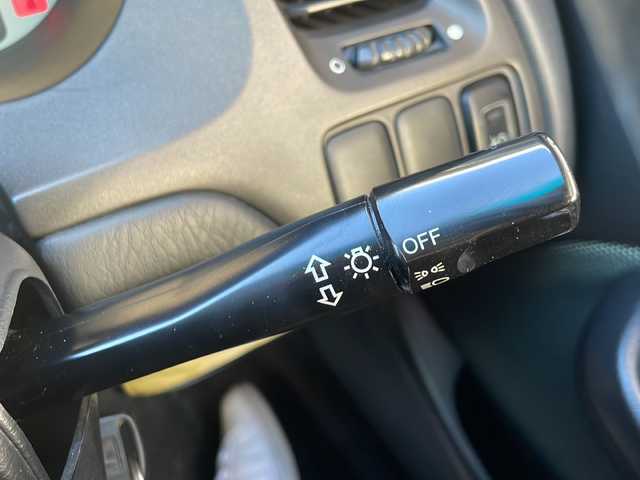 ホンダ アコード ユーロ R 千葉県 2000(平12)年 9.1万km ナイトホークブラックパール ５速マニュアル　ＲＥＣＡＲＯシート　ＨＩＤヘッドライト　オートエアコン　電動格納ミラー