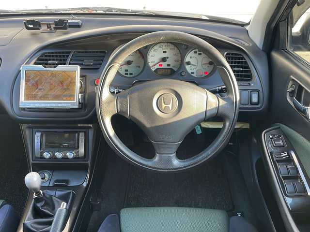 ホンダ アコード ユーロ R 千葉県 2000(平12)年 9.1万km ナイトホークブラックパール ５速マニュアル　ＲＥＣＡＲＯシート　ＨＩＤヘッドライト　オートエアコン　電動格納ミラー