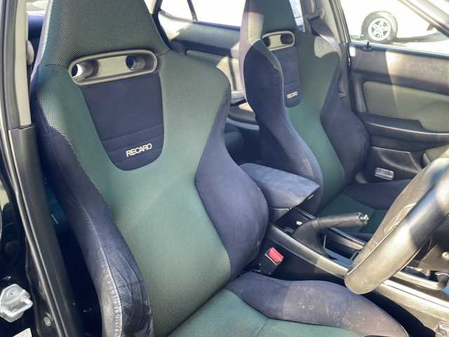 ホンダ アコード ユーロ R 千葉県 2000(平12)年 9.1万km ナイトホークブラックパール ５速マニュアル/ＲＥＣＡＲＯシート/ＨＩＤヘッドライト/オートエアコン/電動格納ミラー