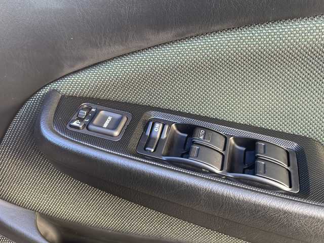 ホンダ アコード ユーロ R 千葉県 2000(平12)年 9.1万km ナイトホークブラックパール ５速マニュアル/ＲＥＣＡＲＯシート/ＨＩＤヘッドライト/オートエアコン/電動格納ミラー