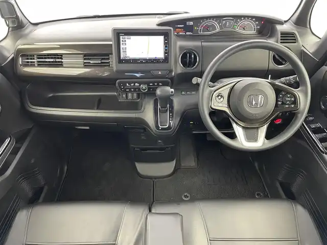 ホンダ Ｎ ＢＯＸ カスタム G L ホンダセンシング 富山県 2020(令2)年 2.4万km クリスタルブラックパール 純正ナビ（AM/FM/DVD/BT/USB/フルセグ）/バックカメラ/ビルトインETC/両側パワースライドドア/D/N席シートヒーター/衝突被害軽減システム/レーダークルーズコントロール/レーンキープアシスト/横滑り防止装置/オートLEDライト/フォグライト/純正アルミホイール/純正フロアマット/ステアリングスイッチ/レザー調シートカバー/スマートキー