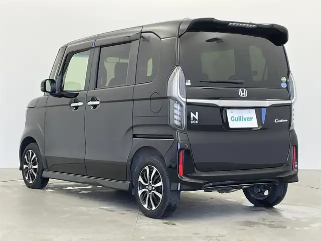 ホンダ Ｎ ＢＯＸ カスタム G L ホンダセンシング 富山県 2020(令2)年 2.4万km クリスタルブラックパール 純正ナビ（AM/FM/DVD/BT/USB/フルセグ）/バックカメラ/ビルトインETC/両側パワースライドドア/D/N席シートヒーター/衝突被害軽減システム/レーダークルーズコントロール/レーンキープアシスト/横滑り防止装置/オートLEDライト/フォグライト/純正アルミホイール/純正フロアマット/ステアリングスイッチ/レザー調シートカバー/スマートキー