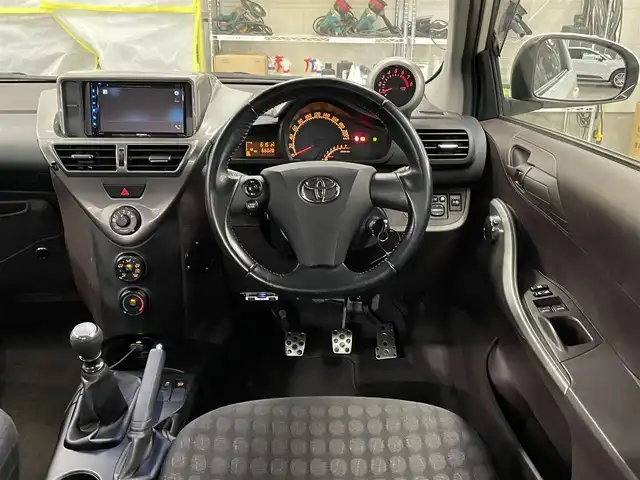 トヨタ ｉＱ GRMN 千葉県 2009(平21)年 6.6万km ホワイトパールクリスタルシャイン 100台限定車/純正レイズ製16AW/純正センター出しマフラー/社外ディスプレイオーディオ/社外バックカメラ/社外ドライブレコーダー/保証書/取扱説明書/スペアキー