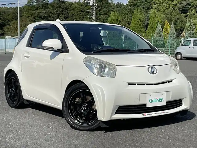 トヨタ ｉＱ GRMN 千葉県 2009(平21)年 6.6万km ホワイトパールクリスタルシャイン 100台限定車/純正レイズ製16AW/純正センター出しマフラー/社外ディスプレイオーディオ/社外バックカメラ/社外ドライブレコーダー/保証書/取扱説明書/スペアキー