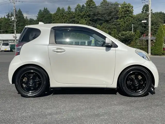 トヨタ ｉＱ GRMN 千葉県 2009(平21)年 6.6万km ホワイトパールクリスタルシャイン 100台限定車/純正レイズ製16AW/純正センター出しマフラー/社外ディスプレイオーディオ/社外バックカメラ/社外ドライブレコーダー/保証書/取扱説明書/スペアキー