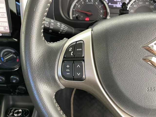 スズキ ジムニー ランドベンチャー 長野県 2017(平29)年 5.8万km クールカーキPM ４WD/純正16インチアルミホイール/純正フロアマット/リモコンキー/スペアーキー1本/保証書/取扱説明書