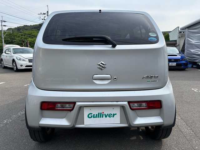 スズキ アルト X 福岡県 2015(平27)年 4.4万km シルキーシルバーメタリック オーディオ/（AM/FM/CD/AUX）/横滑り防止/衝突軽減/アイドリングストップ/ヒートシーター（運転席）/純正アルミホイール/電格ミラー/プッシュスタート/スペアキー×1/保証書
