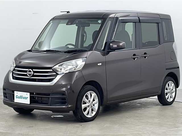 日産 デイズ ルークス X Vセレクション 道央・札幌 2019(平31)年 6.8万km アッシュブラウンM ・４WD/・社外ナビ/CD/DVD/BT/SD/AUX/・フルセグTV/・バックカメラ/・アラウンドビューモニター/・プッシュスタート/・前後コーナーセンサー/・衝突軽減/・横滑り防止/・アイドリングストップ/・HIDヘッドライト/・純正フロアマット/・スマートキー/・純正14インチアルミホイール/・社外14インチアルミホイールスタッドレス積込