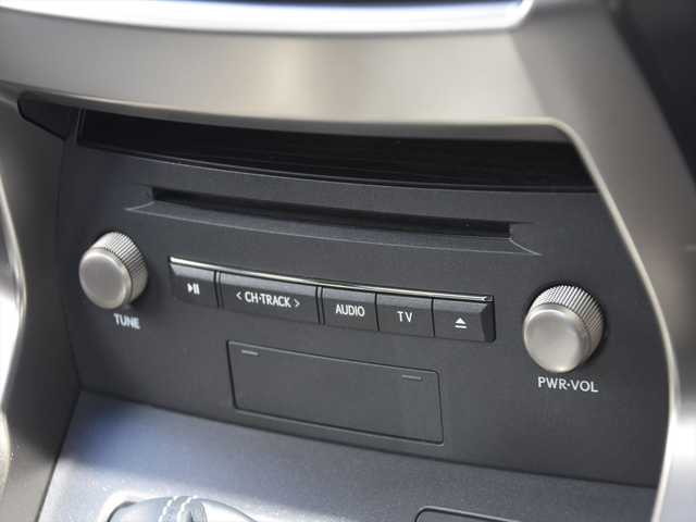 レクサス ＮＸ 300 Fスポーツ 和歌山県 2018(平30)年 5.4万km ソニッククォーツ メーカーナビ /TVキャンセラー/フルセク/CD/DVD/SD/USB/AUX/サウンド ライブ ラリ/バ ックカメラ サイド ビ ュー /サンルーフ/TRDフロント/サイド/リアエアロ/TRDスポ ーツマフラー /ハンズ フリーパ ワーバ ックド ア/三眼LEDオートライト /フォグ /AHS/純正18AW /17AWスタッド レスタイヤ付車載/シーケンシャルウィンカー /オートリトラウィンカーミラー/Lexus Safety System+ /PCS/LDA/PKBS/クリアランスソナー/レーダ ークルーズ コントロール /Stop&Startシステム /TRC/TPMS/ASC/AC100V /アナログ時計 /ビ ルトインETC2.0 /前後ド ラレコ/パドルシフト/黒色レザ ーシート /前席シートヒーター /前席ベ ンチレーション/前席パ ワーシート /シートメモリ /純正フロアマット /純正ド アバ イザ ー/保証書 /取説 /スペアキー /カードキー