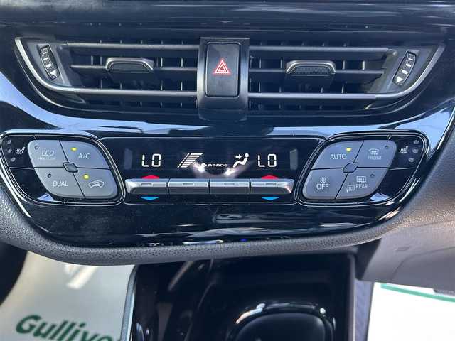 トヨタ Ｃ－ＨＲ G 岡山県 2019(令1)年 11.6万km ブラックマイカ 社外ナビ/フルセグTV、CD、DVD、Bluetooth、AM、FM/ＴＲＤフルエアロ/純正ＡＷ18inch/純正フロアマット/前席シートヒーター/前後カメラ/前後ドライブレコーダー/クルーズコントロール/プッシュスタート/ETC/ワンオーナー/横滑り防止/盗難防止/オートライト/オートマチックハイビーム