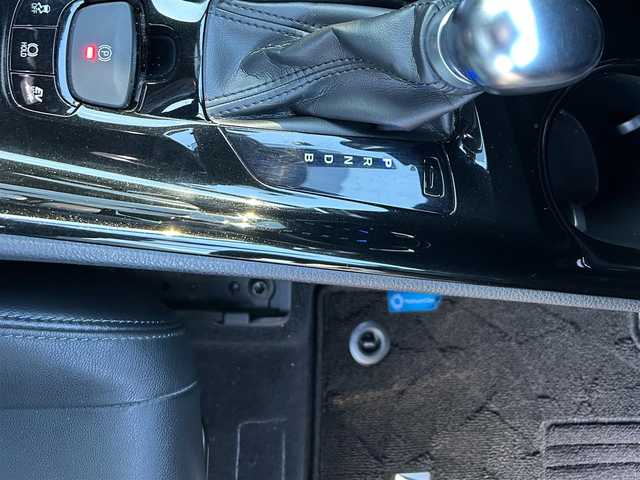 トヨタ Ｃ－ＨＲ G 岡山県 2019(令1)年 11.6万km ブラックマイカ 社外ナビ/フルセグTV、CD、DVD、Bluetooth、AM、FM/ＴＲＤフルエアロ/純正ＡＷ18inch/純正フロアマット/前席シートヒーター/前後カメラ/前後ドライブレコーダー/クルーズコントロール/プッシュスタート/ETC/ワンオーナー/横滑り防止/盗難防止/オートライト/オートマチックハイビーム