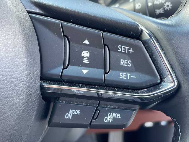 マツダ ＣＸ－８ XD エクスクルーシブモード 岩手県 2021(令3)年 5.4万km スノーフレイクホワイトパールマイカ 純正SDナビ/AM/FM/CD/DVD/Bluetooth/フルセグTV/純正オーディオ/フロント/バックカメラ/アラウンドビューモニター/ETC/レーダークルーズコントロール/衝突被害軽減ブレーキ/レーンキープアシスト/横滑り防止装置/アイドリングストップ/パワーシート/シートヒーター/オートライト/オートハイビーム/LEDヘッドライト/フォグランプ/スマートキー/プッシュスタート/電動格納ミラー/純正19インチAW/純正フロアマット/純正ドアバイザー/保証書/取扱説明書”