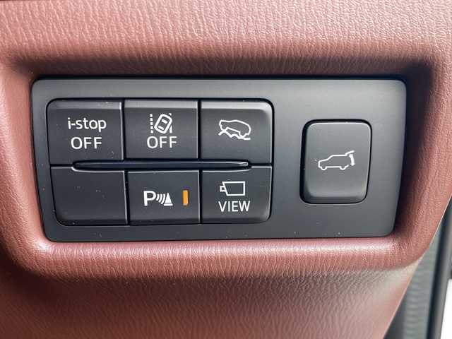 マツダ ＣＸ－８ XD エクスクルーシブモード 岩手県 2021(令3)年 5.4万km スノーフレイクホワイトパールマイカ 純正SDナビ/AM/FM/CD/DVD/Bluetooth/フルセグTV/純正オーディオ/フロント/バックカメラ/アラウンドビューモニター/ETC/レーダークルーズコントロール/衝突被害軽減ブレーキ/レーンキープアシスト/横滑り防止装置/アイドリングストップ/パワーシート/シートヒーター/オートライト/オートハイビーム/LEDヘッドライト/フォグランプ/スマートキー/プッシュスタート/電動格納ミラー/純正19インチAW/純正フロアマット/純正ドアバイザー/保証書/取扱説明書”