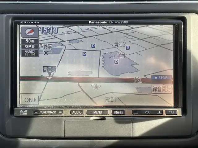 フォルクスワーゲン ポロ TSIコンフォートライン 岡山県 2012(平24)年 13.6万km キャンディホワイト 登録時走行距離135499キロ/社外メモリナビ/AM/FM/TV/SD/DVD/ワンオーナー/純正フロアマット/リモコンキー/ハロゲンライト/カーテンエアバッグ/横滑り防止装置/保証書、取説有