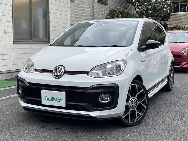 フォルクスワーゲン アップ ＧＴＩ 埼玉県 2019(令1)年 4.6万km 白 登録時45352km/純正オーディオ/BT/CD/AM/FM/バックカメラ/シティエマージェンシーブレーキ/横滑り防止装置/アイドリングストップ/コーナーセンサー/前後ドライブレコーダー/ETC/シートヒーター（D＋N席）/革巻きハンドル/ステアリングリモコン/オートライト/ヘッドライトレベライザー/純正フロアマット/純正リアスポイラー/純正LEDヘッドライト/フォグランプ/純正17インチアルミホイール/ウィンカーミラー/キーレス×2/保証書/取説