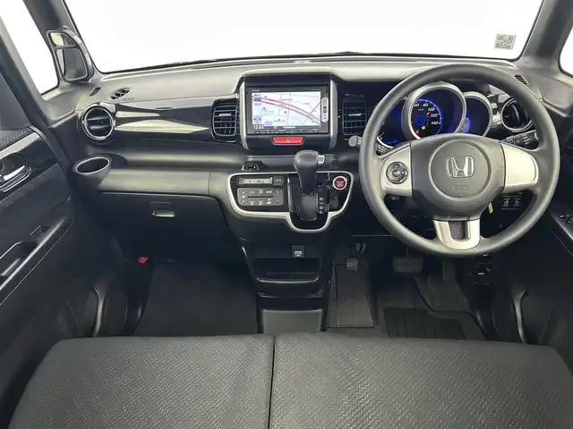 ホンダ Ｎ ＢＯＸ カスタム SSパッケージ 千葉県 2015(平27)年 7.9万km ポリッシュドメタルメタリック 禁煙車/あんしんパッケージ/・シティブレーキアクティブシステム/・席用i-サイドエアバッグシステム/・サイドカーテンエアバッグシステム/片側パワースライドドア/純正7インチナビ/CD/DVD/Bluetooth/ワンセグ/バックカメラ/HIDヘッドライト/純正14インチアルミホイール/プッシュスタート/スマートキー