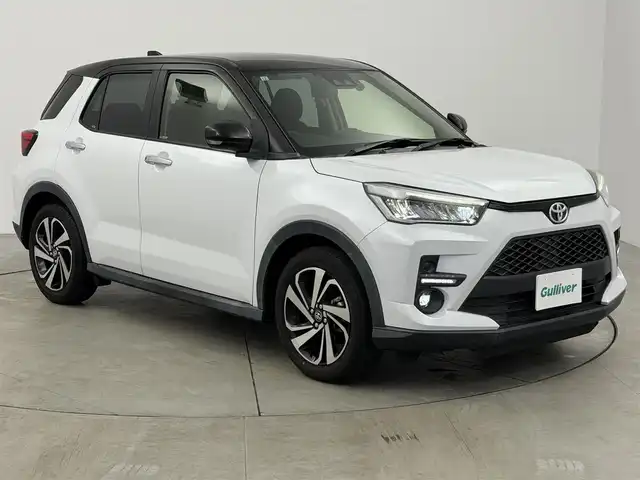 トヨタ ライズ Z 愛知県 2019(令1)年 3万km ブラックマイカメタリック/シャイニングホワイトパール スマートアシスト/　　・衝突回避支援ブレーキ/　　・車線逸脱抑制機能/　　・車線逸脱警報機能/　　・アダプティブドライビングビーム/　　・アダプティブクルーズコントロール/　　・コーナーセンサー/　　・レーンキープコントロール/純正7インチナビ/　　CD/DVD/BT/フルセグ/バックカメラ/ドライブレコーダー/ビルトインETC/革巻きステアリング/ステアリングリモコン/シートヒーター/純正LEDヘッドライト/フォグランプ/純正17インチアルミホイール/取扱説明書/保証書/スペアキー