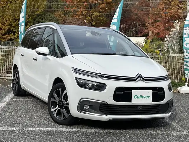 シトロエン グランドＣ４ピカソ シャイン ブルーHDi 埼玉県 2017(平29)年 6.8万km 白 ガラスルーフ/ディーゼルターボ/純正ナビ/３６０度カメラ/前後ドラレコ/パーキングアシスト/クリアランスソナー/パワーバックドア/ＢＳＭ/アクティブクルーズコントロール/衝突軽減ブレーキ/純正１７インチアルミ/プッシュスタート/保証書付整備手帳/取扱説明書