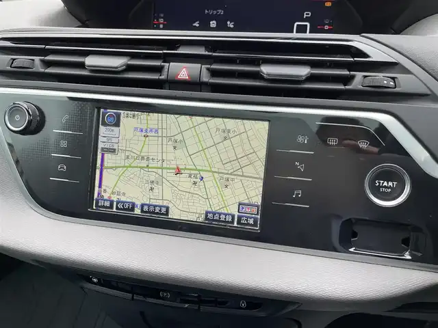 シトロエン グランドＣ４ピカソ シャイン ブルーHDi 埼玉県 2017(平29)年 6.8万km 白 ガラスルーフ/ディーゼルターボ/純正ナビ/３６０度カメラ/前後ドラレコ/パーキングアシスト/クリアランスソナー/パワーバックドア/ＢＳＭ/アクティブクルーズコントロール/衝突軽減ブレーキ/純正１７インチアルミ/プッシュスタート/保証書付整備手帳/取扱説明書