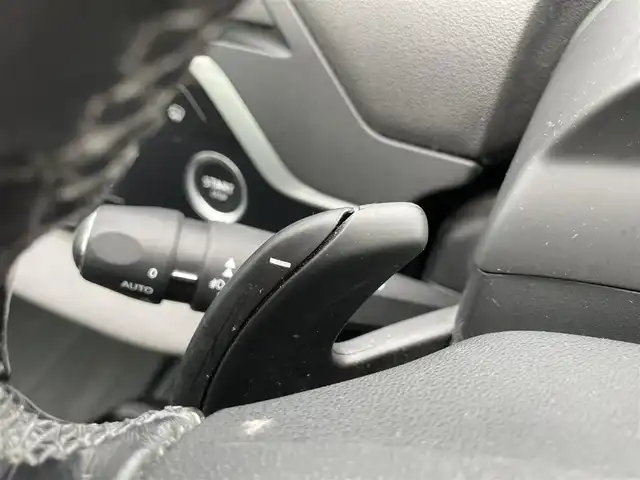 シトロエン グランドＣ４ピカソ シャイン ブルーHDi 埼玉県 2017(平29)年 6.8万km 白 ガラスルーフ/ディーゼルターボ/純正ナビ/３６０度カメラ/前後ドラレコ/パーキングアシスト/クリアランスソナー/パワーバックドア/ＢＳＭ/アクティブクルーズコントロール/衝突軽減ブレーキ/純正１７インチアルミ/プッシュスタート/保証書付整備手帳/取扱説明書