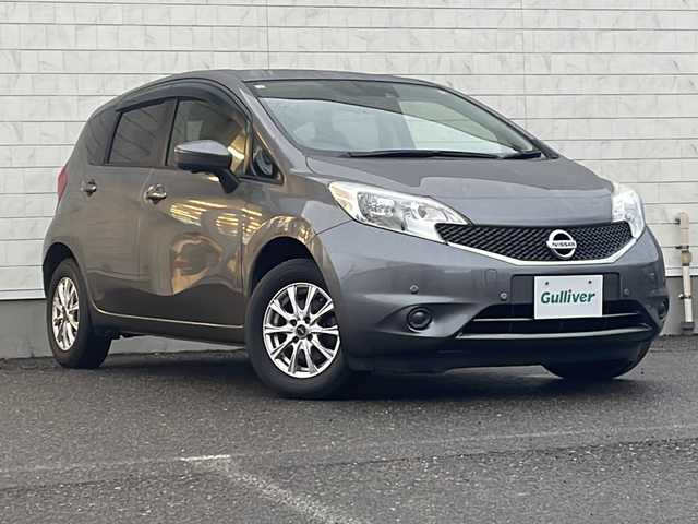 日産 ノート X FOUR 福島県 2015(平27)年 8.9万km ダークメタルグレー 4WD ワンオーナー ナビ フルセグTV バック全方位カメラミラー連動 衝突軽減ブレーキ レーンキープアシスト 横滑り防止 ETC 社外アルミホイール スマートキー