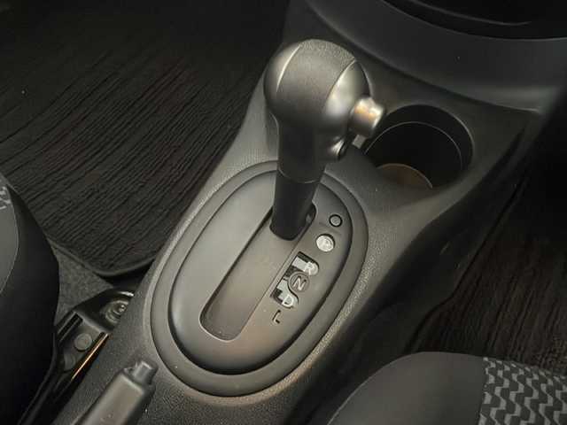 日産 ノート X FOUR 福島県 2015(平27)年 8.9万km ダークメタルグレー 4WD ワンオーナー ナビ フルセグTV バック全方位カメラミラー連動 衝突軽減ブレーキ レーンキープアシスト 横滑り防止 ETC 社外アルミホイール スマートキー