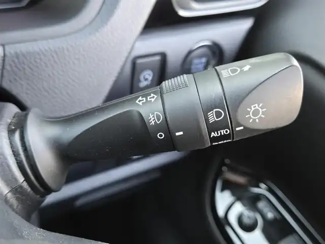 トヨタ ヴォクシー ZS 東京都 2020(令2)年 4.8万km ブラック モデリスタエアロ/純正ナビ/フルセグ/バックカメラ/クルーズコントロール/パワースライドドア/衝突軽減ブレーキ/レーンキープアシスト/コーナーセンサー/オートマチックハイビーム/スマートキー/LEDヘッドライト/純正16インチAW