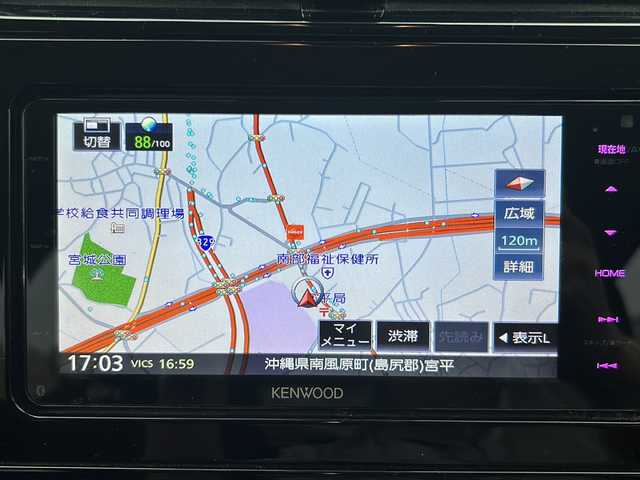 トヨタ プリウス Sセーフティプラス 沖縄県 2017(平29)年 9.5万km アティチュードブラックマイカ ナビ　/（ＡＭ／ＦＭ／ＣＤ／ＤＶＤ／ＢＴ）　/バックモニター　/フルセグＴＶ　/コーナーセンサー　/レーンキープアシスト　/クルーズコントロール　/衝突軽減システム　/オートライト　/純正フロアマット　/ＥＴＣ/LEDヘッドライト/スマートキー/横滑り防止