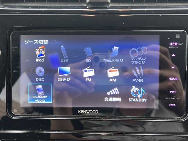 トヨタ プリウス Sセーフティプラス 沖縄県 2017(平29)年 9.5万km アティチュードブラックマイカ ナビ　/（ＡＭ／ＦＭ／ＣＤ／ＤＶＤ／ＢＴ）　/バックモニター　/フルセグＴＶ　/コーナーセンサー　/レーンキープアシスト　/クルーズコントロール　/衝突軽減システム　/オートライト　/純正フロアマット　/ＥＴＣ/LEDヘッドライト/スマートキー/横滑り防止