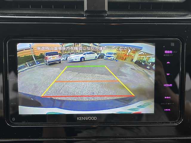 トヨタ プリウス Sセーフティプラス 沖縄県 2017(平29)年 9.5万km アティチュードブラックマイカ ナビ　/（ＡＭ／ＦＭ／ＣＤ／ＤＶＤ／ＢＴ）　/バックモニター　/フルセグＴＶ　/コーナーセンサー　/レーンキープアシスト　/クルーズコントロール　/衝突軽減システム　/オートライト　/純正フロアマット　/ＥＴＣ/LEDヘッドライト/スマートキー/横滑り防止