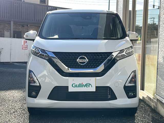 日産 デイズ HWS X プロパイロットED 神奈川県 2020(令2)年 4.3万km ホワイトパール 純正SDナビ/　Bluetooth/CD/USB/iPod/フルセグTV/アラウンドビューモニター/バックカメラ/プロパイロット/追従型クルーズコントロール/エマージェンシーブレーキ/車線逸脱警報/車線逸脱防止支援/横滑り防止装置/前後ドライブレコーダー/ETC/純正14インチAW/純正フロアマット/LEDヘッドライト/オートライト/保証書/取扱説明書/スペアキー