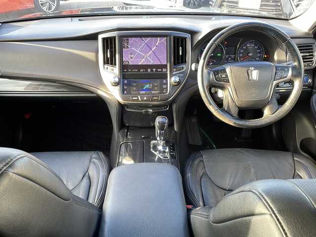 トヨタ クラウン ハイブリッド アスリートS 徳島県 2013(平25)年 14.5万km プレシャスブラックパール 純正8型HDDナビ/（Bluetooth/HDD/CD/DVD/FM/AM）/バックカメラ/スイングフラップAAC/メモリ付パワーシート/シートヒーター/純正18インチアルミホイール/HIDヘッドライト/プッシュスタート/スマートキー