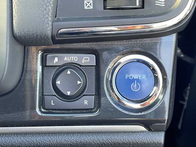 トヨタ クラウン ハイブリッド アスリートS 徳島県 2013(平25)年 14.5万km プレシャスブラックパール 純正8型HDDナビ/（Bluetooth/HDD/CD/DVD/FM/AM）/バックカメラ/スイングフラップAAC/メモリ付パワーシート/シートヒーター/純正18インチアルミホイール/HIDヘッドライト/プッシュスタート/スマートキー