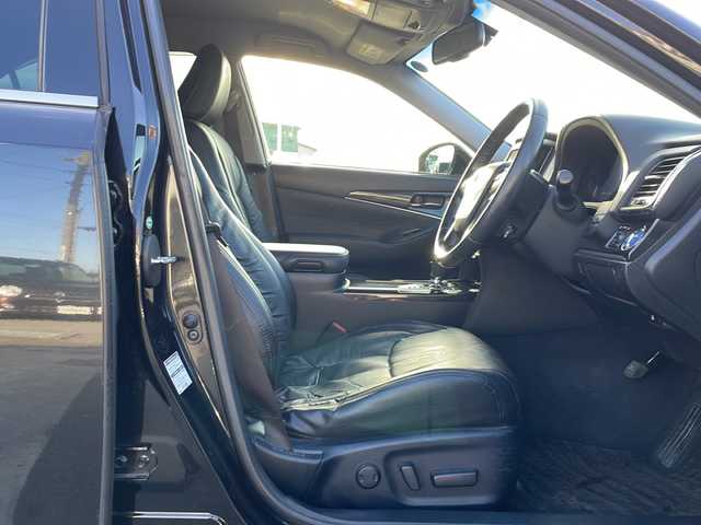 トヨタ クラウン ハイブリッド アスリートS 徳島県 2013(平25)年 14.5万km プレシャスブラックパール 純正8型HDDナビ/（Bluetooth/HDD/CD/DVD/FM/AM）/バックカメラ/スイングフラップAAC/メモリ付パワーシート/シートヒーター/純正18インチアルミホイール/HIDヘッドライト/プッシュスタート/スマートキー