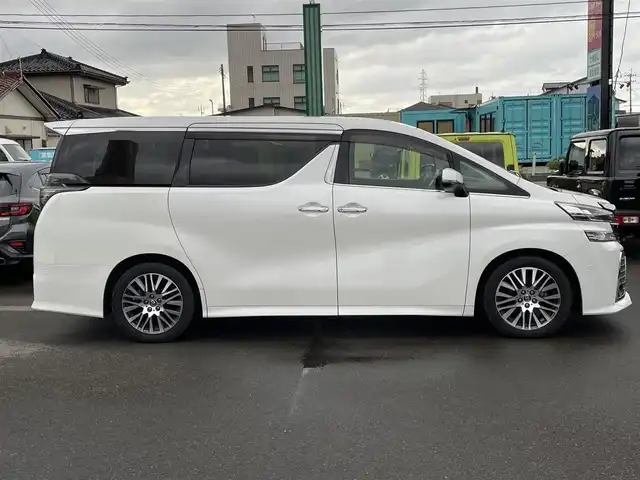 車両画像18