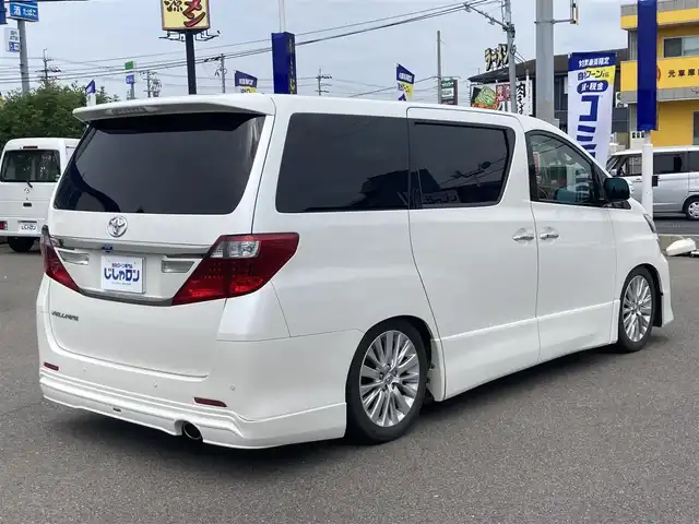 トヨタ ヴェルファイア 2．4Z 和歌山県 2012(平24)年 11.1万km ホワイトパールクリスタルシャイン (株)IDOMが運営する【じしゃロン和歌山店】の自社ローン専用車両になります。こちらは現金またはオートローンご利用時の価格です。自社ローンご希望の方は別途その旨お申付け下さい/【じしゃロン個店占有の為　落札禁止】/純正HDDナビ/(NHZN-X62G)/(CD.DVD.HDD.フルセグ.Bluetooth)/バックカメラ/EONONフリップダウンモニター/両側パワースライドドア/ミラー型ドライブレコーダー/コーナーセンサー/アドミレーションリアスポイラー/HKSエアクリーナー/シルクブレイズドアトリム・フロアマット/ボンネットダンパー/車高調/社外カスタマイズ/ヘッドライト・テールライト・ミラー・マフラー/ホット・クールボックス/スカッフプレート/シートカバー